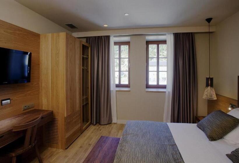 Трехместный Номер Superior, Vall de Núria