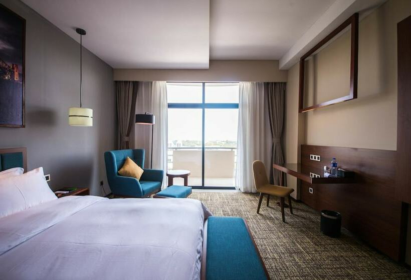 Номер Deluxe, Ausotel Smart Baiyun International Airport T2