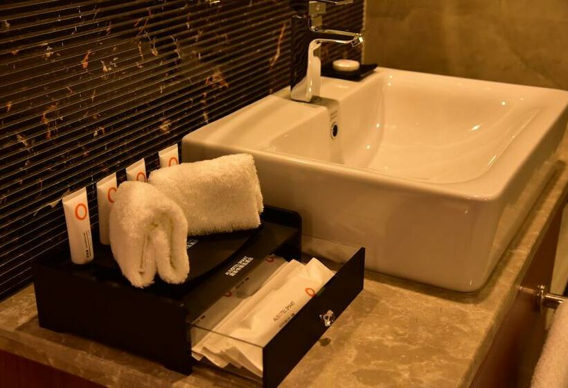 Номер Deluxe, Ausotel Smart Baiyun International Airport T2