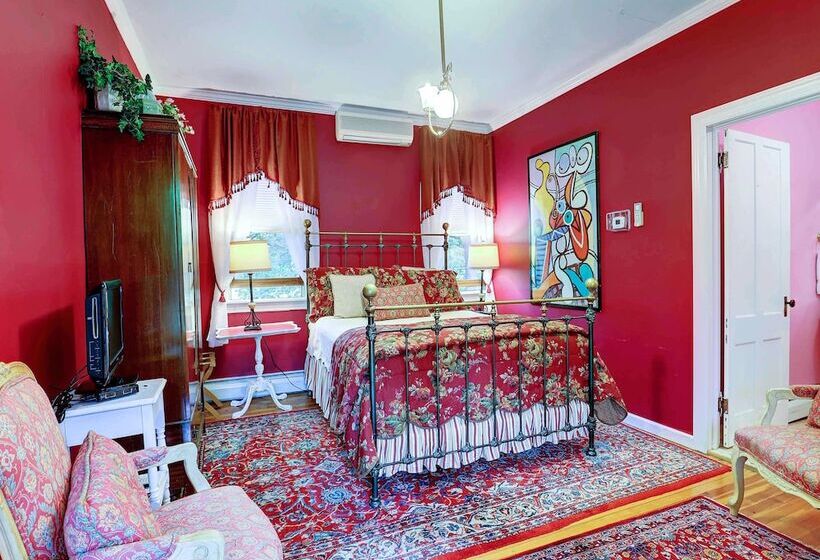 Номер Премиум, Fairlawn Inn