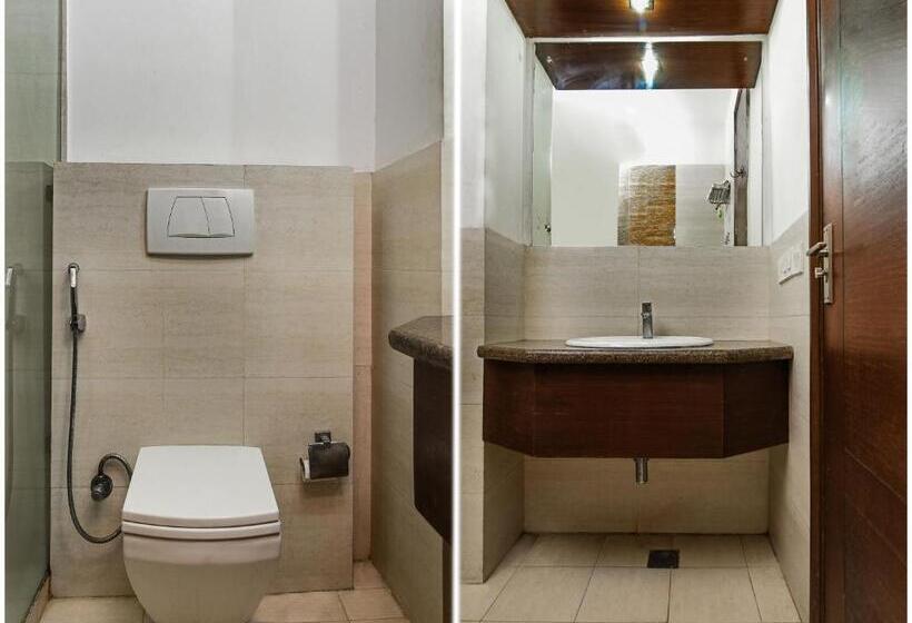 Quarto Deluxe, Haris Mg Road Gurugram