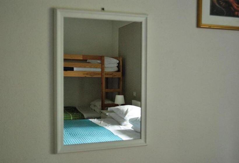 4인용 스탠다드 룸, Villa Gherardi   B&b E Hostel