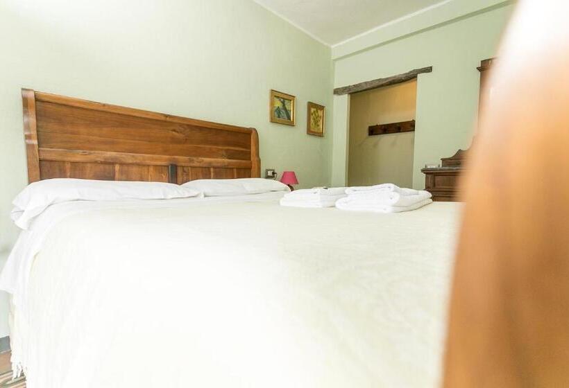 Номер Стандарт с Балконом, Albergo Diffuso Ca' Spiga