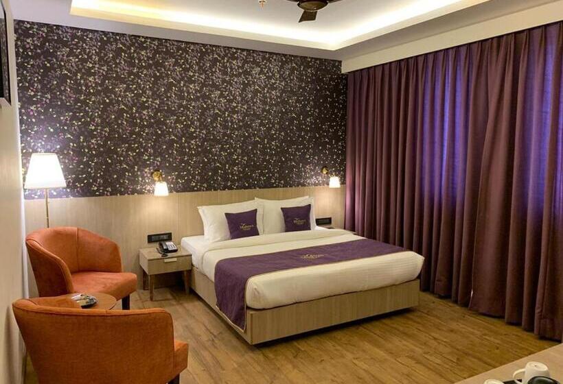 Номер Стандарт, Midtown Grand