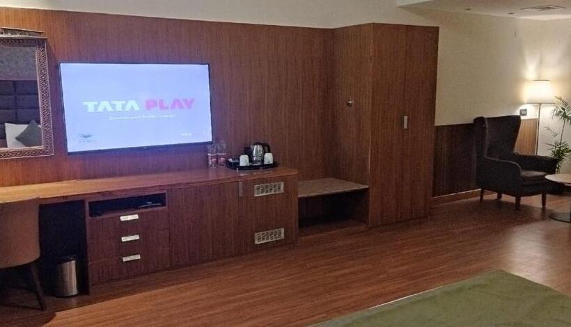 Номер Economy, Midtown Grand