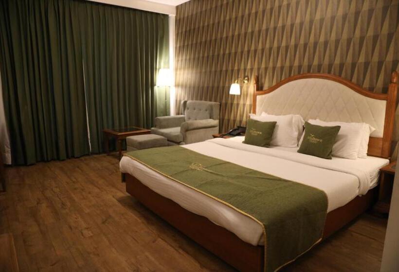 Номер Economy, Midtown Grand
