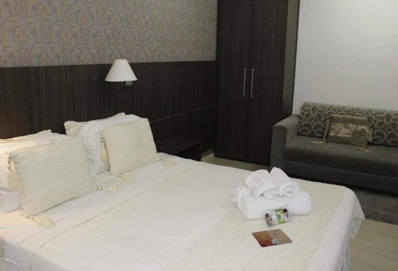 디럭스 스위트, Gontijo Inn