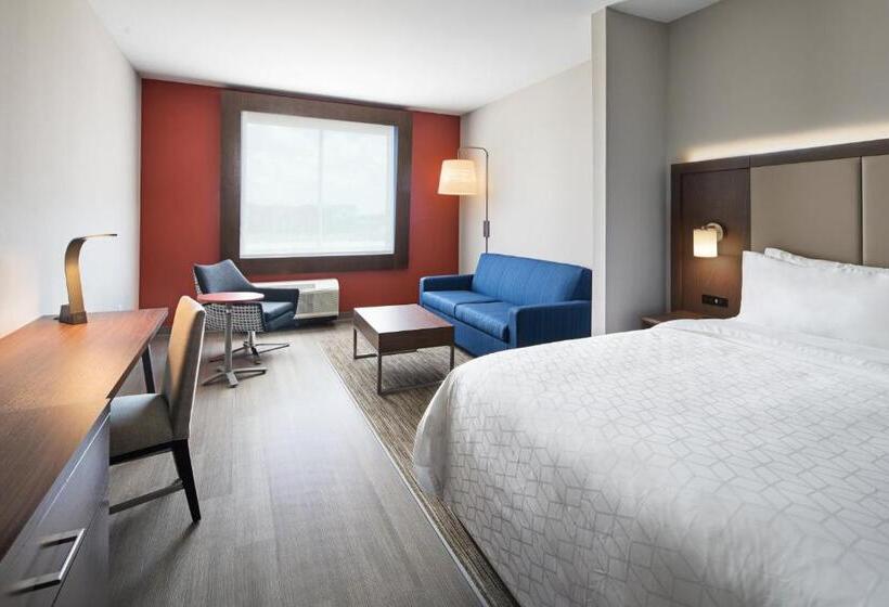 适合残疾人士使用的套间, Holiday Inn Express & Suites Lubbock Central   Univ Area, An Ihg