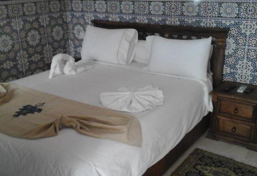 اتاق پرستیژ, Riad Moulay
