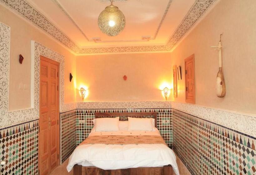 اتاق پرمیوم, Riad Moulay