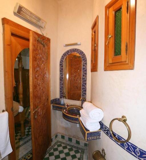 اتاق سوپریور سه تخته, Riad Moulay