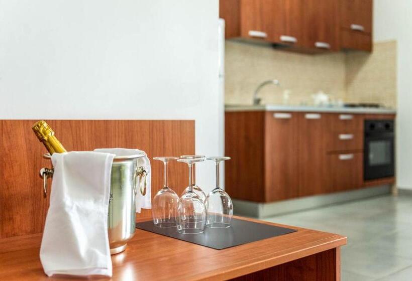 Апартаменты 2 Спальни, Residence Catona