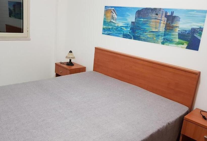 Апартаменты 3 Спальни, Residence Catona