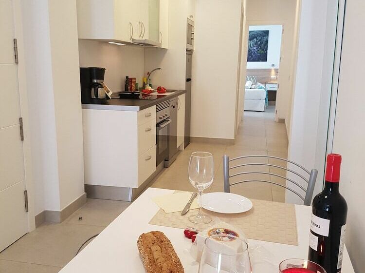 آپارتمان 1 خوابه, Canteras Suites