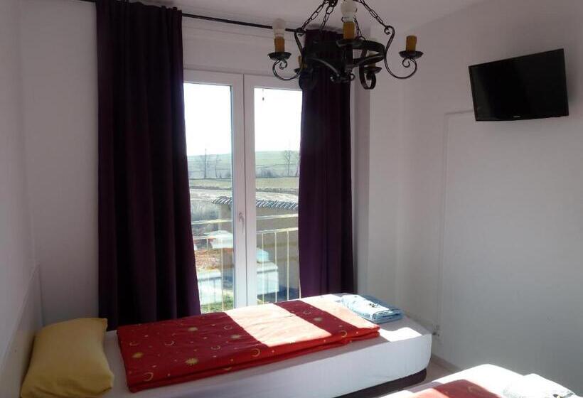 Семейный Номер, Hostal Moratinos