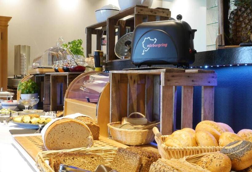 Номер Стандарт Индивидуальный, & Restaurant Hüllen