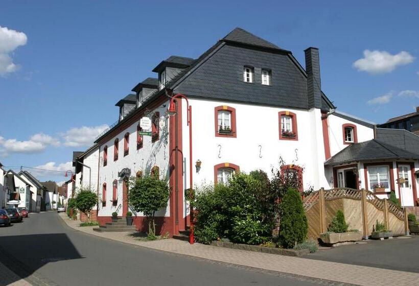 Номер Стандарт, & Restaurant Hüllen