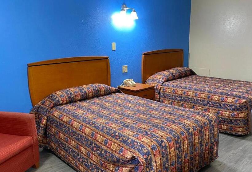 클래식 4인 룸, Express Inn Newport News
