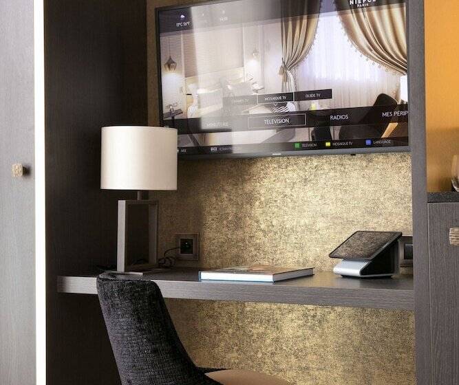 اتاق استاندارد برای معلولان, Niepce Paris Hotel, Curio Collection By Hilton