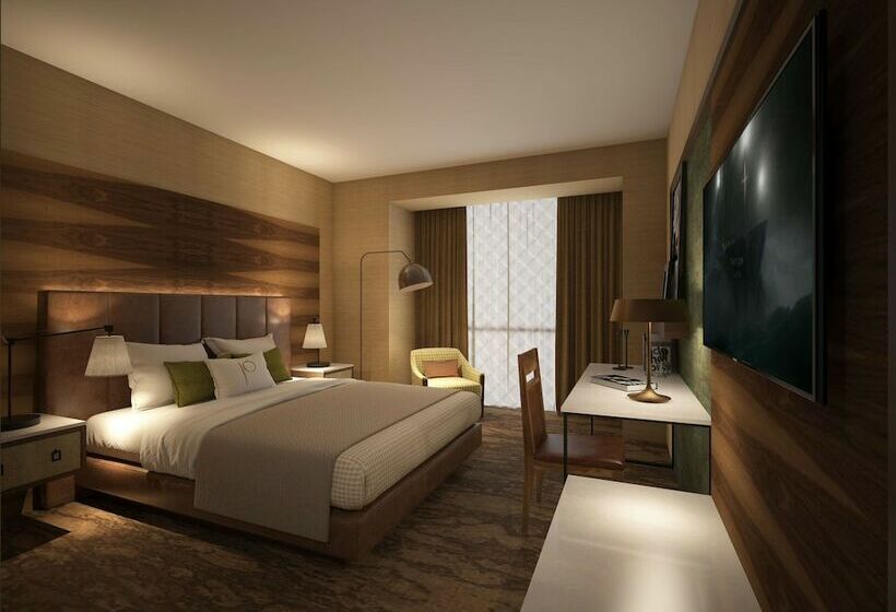 Quarto Estandar Cama Casal, The Porter Portland, Curio Collection By Hilton