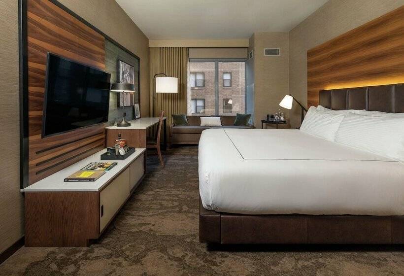 Quarto Estandar Cama Casal, The Porter Portland, Curio Collection By Hilton