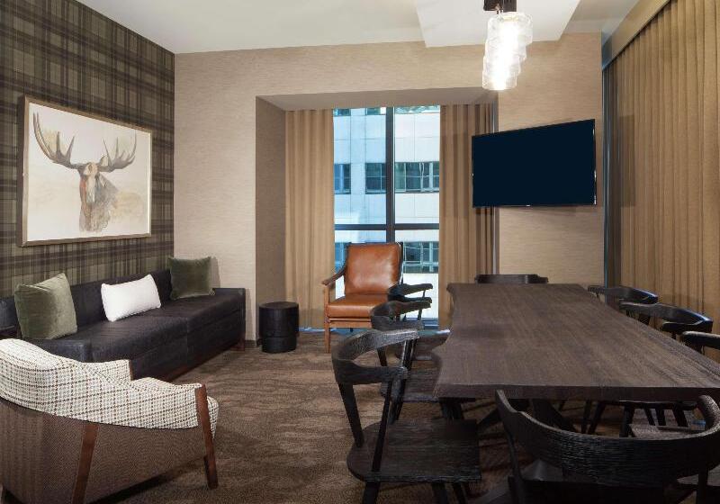 Suíte Deluxe, The Porter Portland, Curio Collection By Hilton