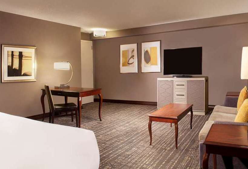 Quarto Estandar Cama King, The Porter Portland, Curio Collection By Hilton