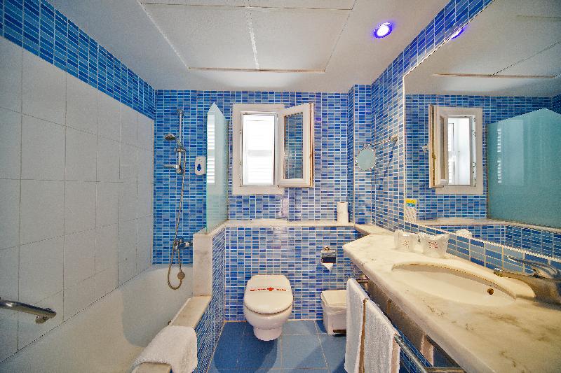Номер Стандарт Трехместный, Castle Inn Komaki