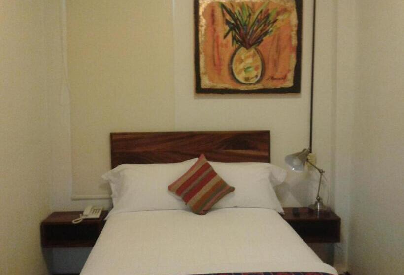 اتاق لوکس یک تخته, Casa Meba Hotel Boutique