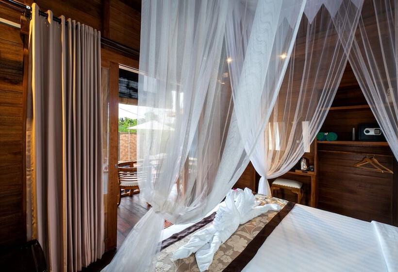 Полулюкс Вид на Бассейн, Radiance Sunset Villas Lembongan