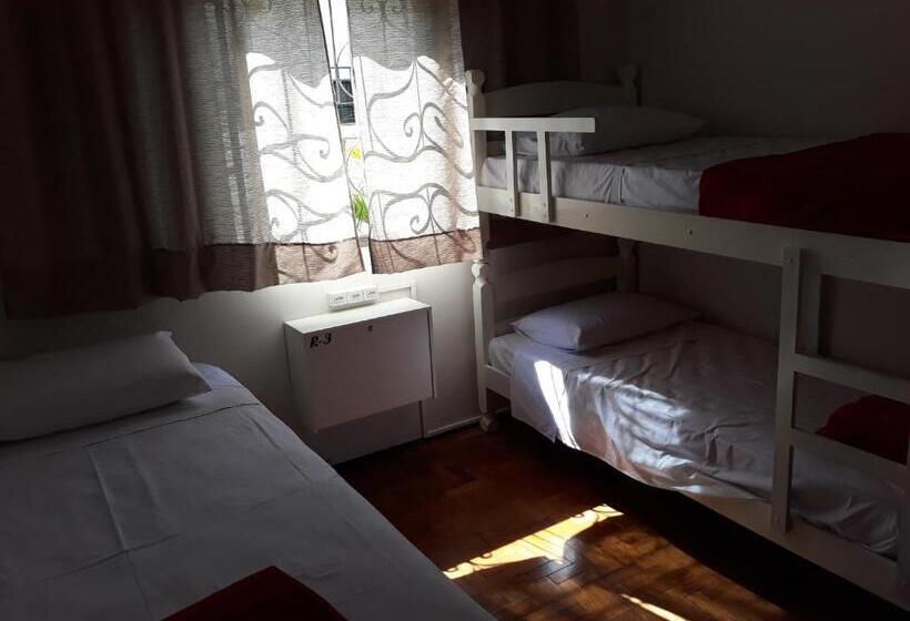 공동 객실, Casa Beatles Hostel Bauru
