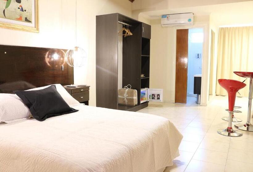 디럭스 룸, Eclat Suites Hotel Boutique