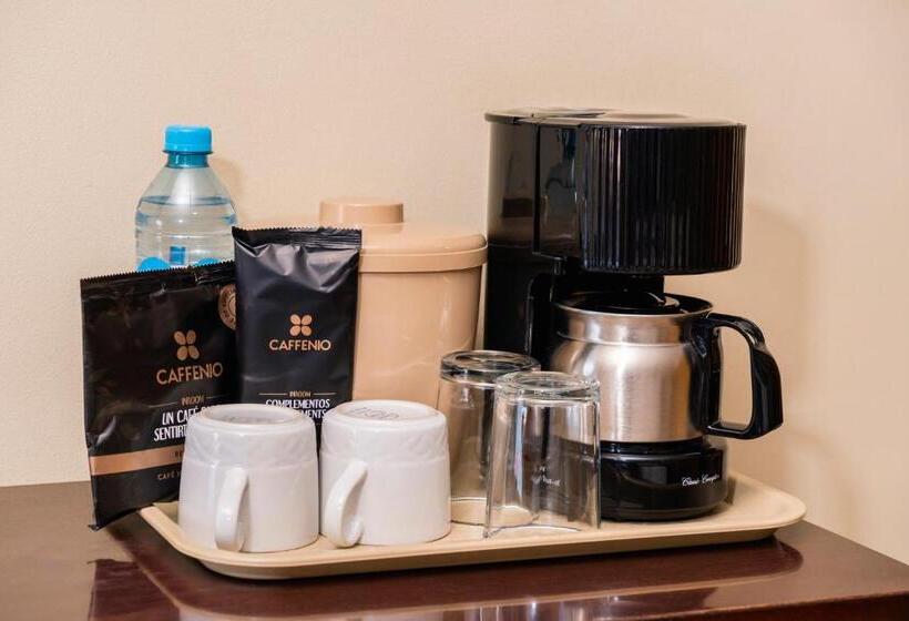 适合残疾人使用的标准间, El Camino Hotel & Suites