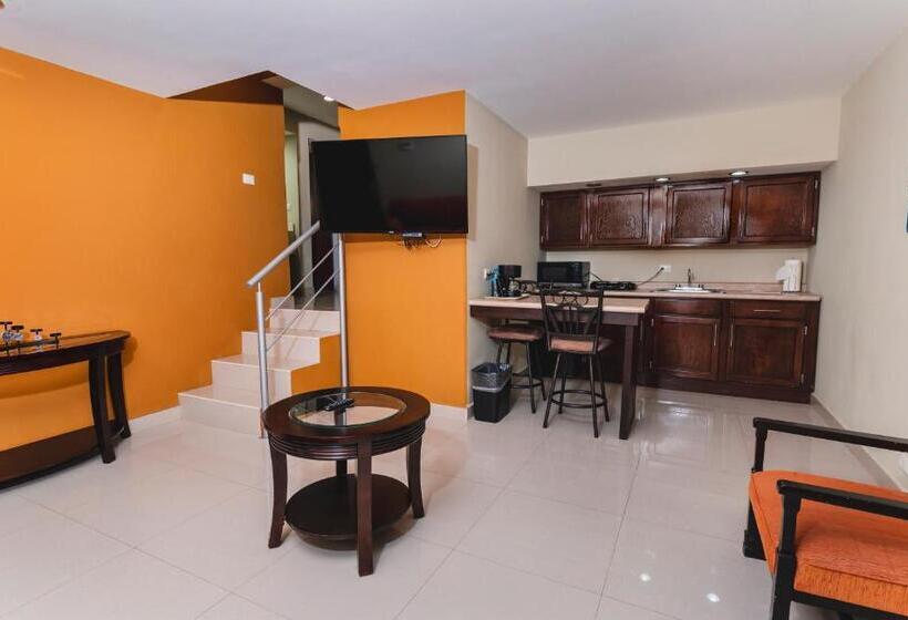 套房, El Camino Hotel & Suites