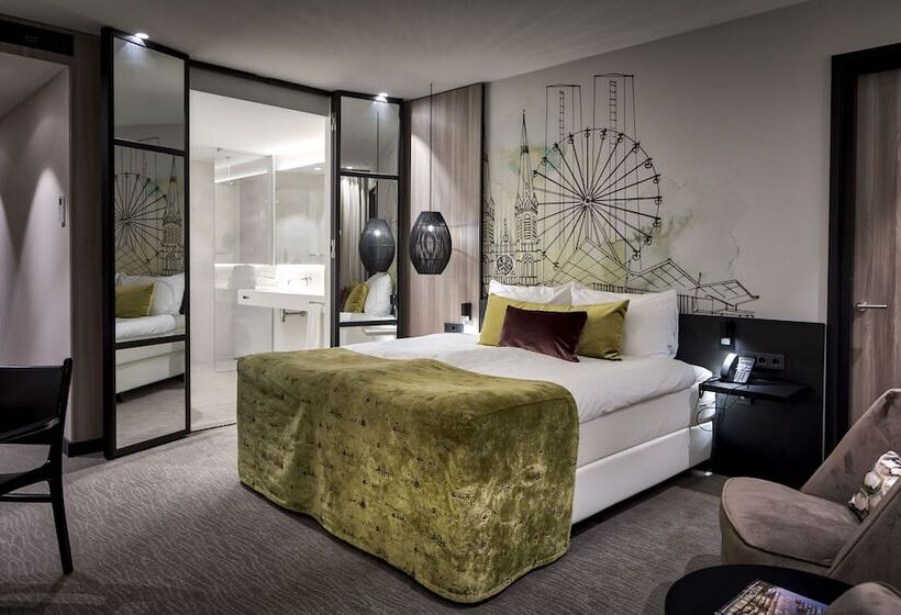 舒适三人间, Van Der Valk Hotel Tilburg