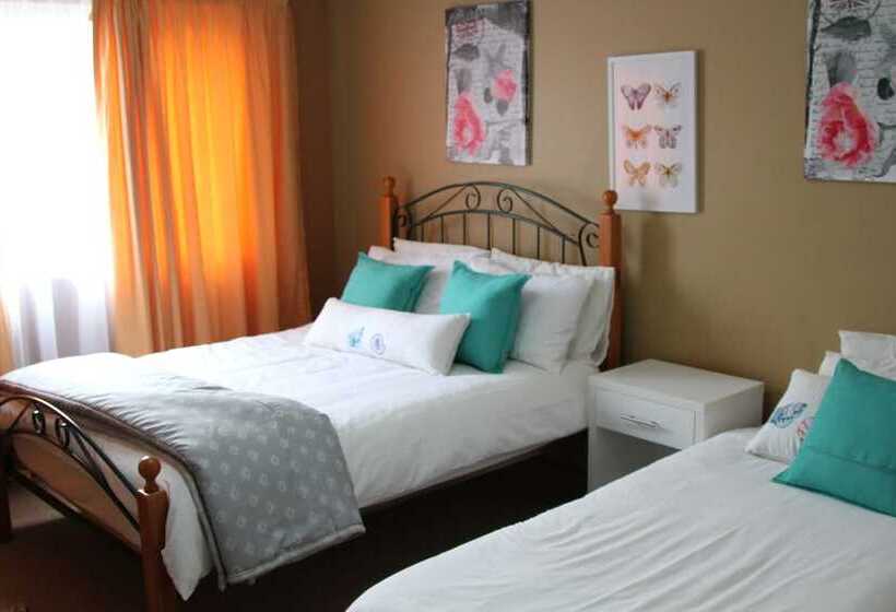 Номер Стандарт Трехместный, Waterfall Guesthouse