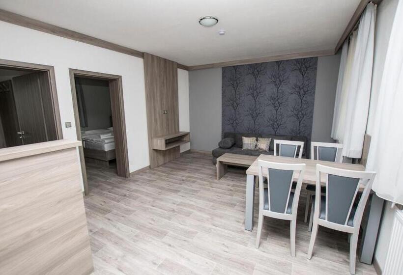 Люкс Повышенной Комфортности, Wellness Penzion Medličky