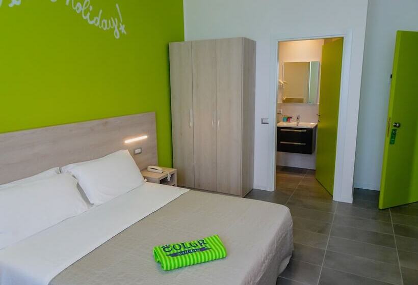 חדר סטנדרט לארבעה, Color Green Village Cesenatico Family