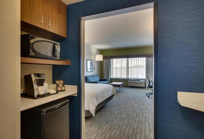 Номер Executive Кровать Кинг, Holiday Inn Express & Suites Findlay North, An Ihg