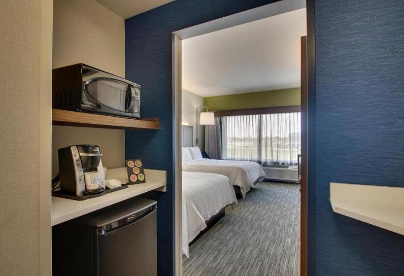 Номер Стандарт Адаптированный для Инвалидов, Holiday Inn Express & Suites Findlay North, An Ihg