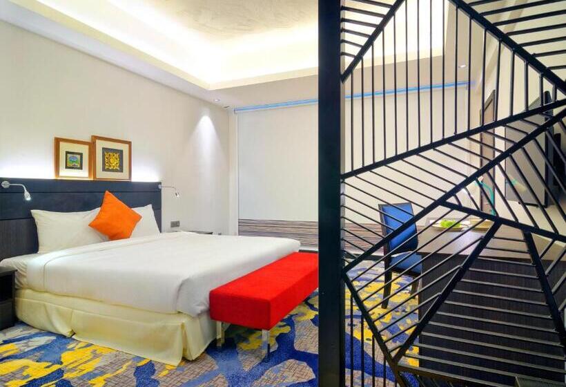 Семейный Номер, Bespoke Hotel Puchong