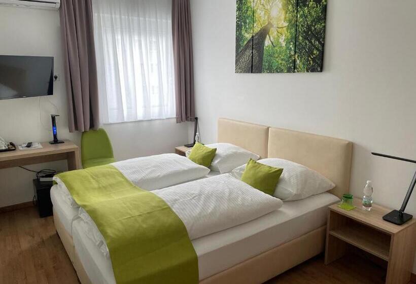 Номер Стандарт, Garni Ilys Inn