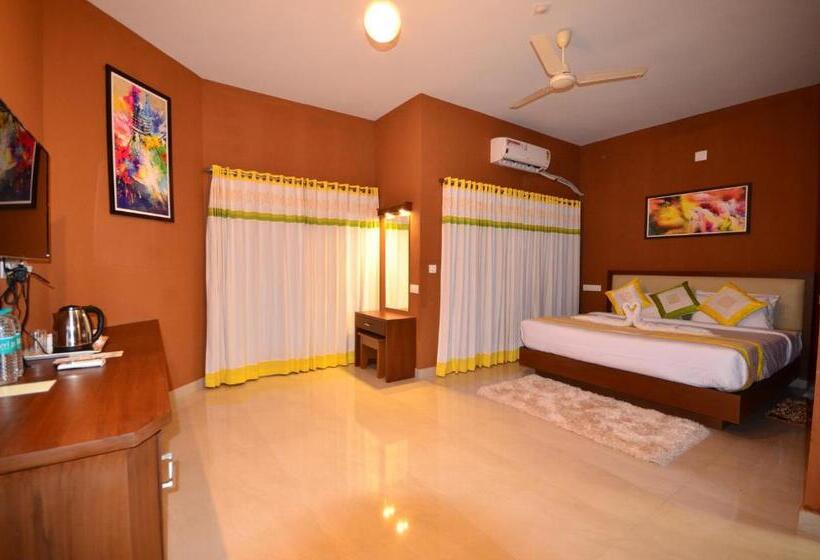 带大床的标准间, Lakerose Wayanad Resort