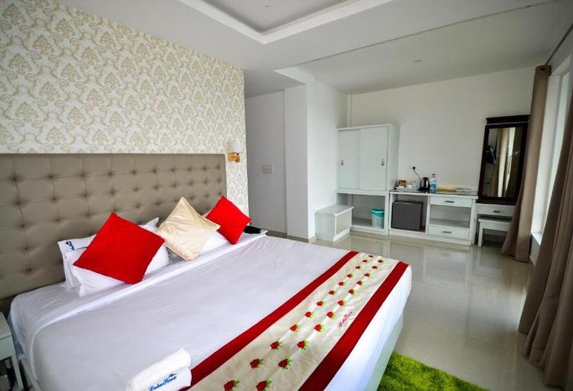 标准间带阳台, Lakerose Wayanad Resort