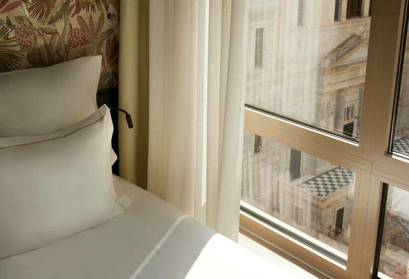 스탠다드 룸 킹사이즈 침대, Brown Kubic, A Member Of Brown Hotels
