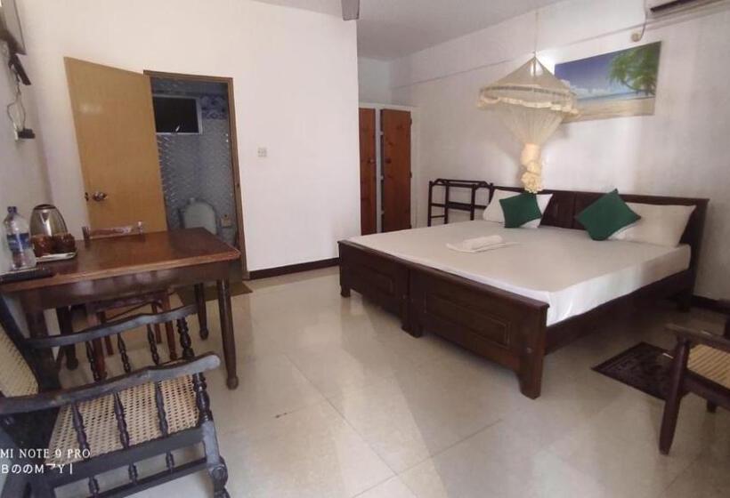 Номер Deluxe Вид на Море, Oasis Beach Resort