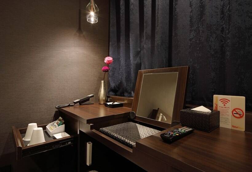 스탠다드 룸, Red Roof Inn & Suites Osaka Namba Nipponbashi