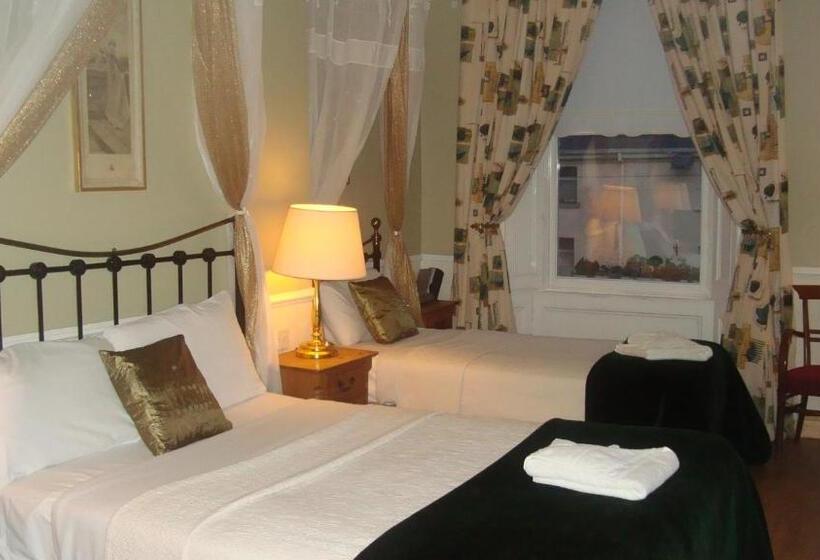 غرفة ديلوكس, The Old Bank Bruff Family Town House