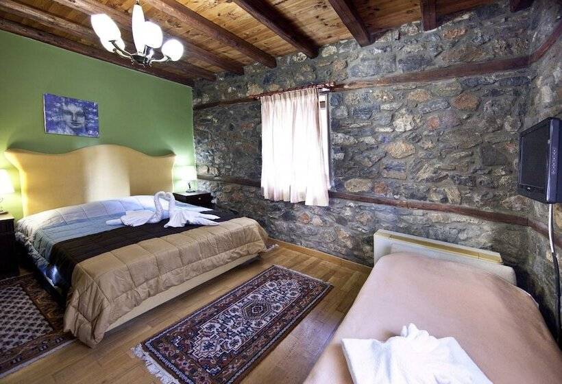 Номер Стандарт Трехместный, Lithos Hotel & Spa