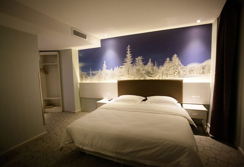 Quarto Economy, Changchun Regent